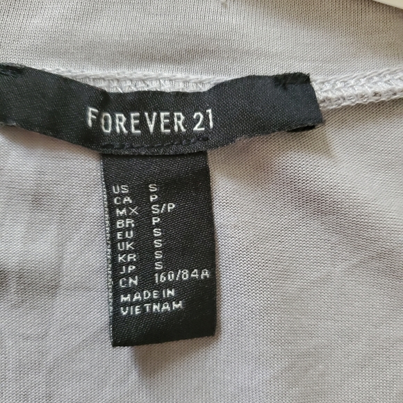 2 Forever 21 body suits. - Picture 3 of 7